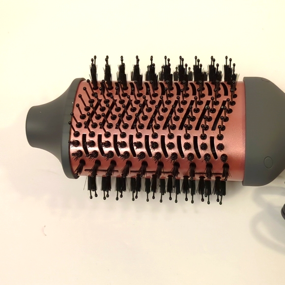 Up in the Air Volumizing Brush NWOT - Picture 8 of 9